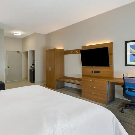 Holiday Inn Express Hotel & Suites Weston By Ihg-2