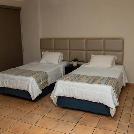 Plaza Inn Flat Araxá-3