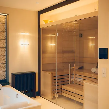 Relais&Chateaux Hotel Hohenhaus-3