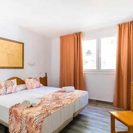 Sol Parc Hotel & Apartments-3