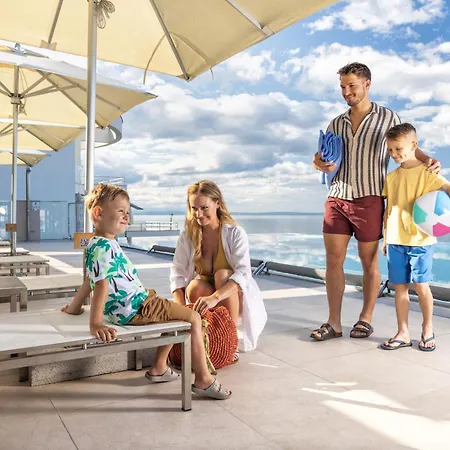 Hilton Rijeka Costabella Beach Resort And Spa-3
