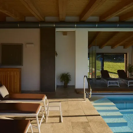 Aura Relais-2