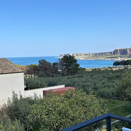 CALA AZZURRA MACARI Bed&Breakfast&Holidays House-3
