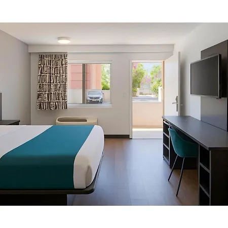 Motel 6-Anaheim, Ca - Maingate-3