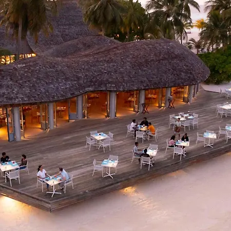 Outrigger Maldives Maafushivaru Resort-3