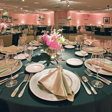 Holiday Inn & Suites Virginia Beach - North Beach By Ihg-3