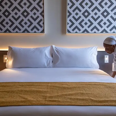Noom Hotel Niamey-3