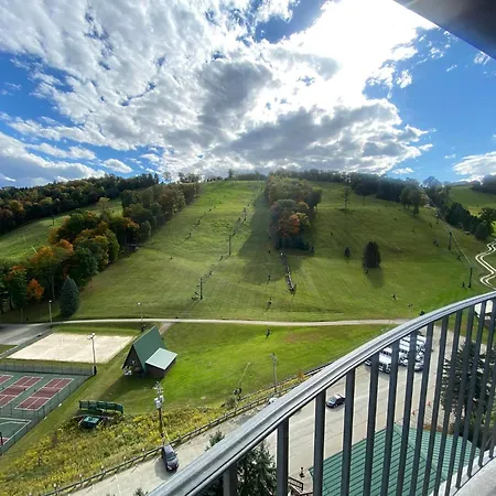 Slopeside Hotel, A Vail Resorts Property-3