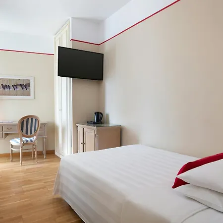 Hotel Sina Astor-2