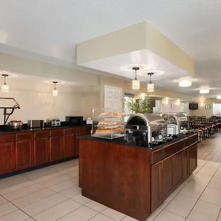 Mai Hana Hotel And Suites I Drive-Theme Parks-3