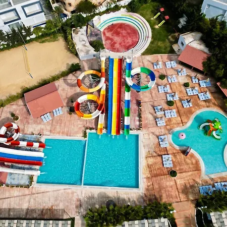 Zodiac Hôtel&Aqua Park-3