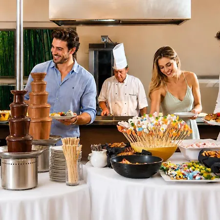 Hotel La Palmera & Spa-3