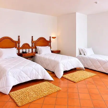 Hotel Quinta Da Lagoa-3
