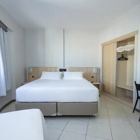 Hotel Ilha da Madeira-3