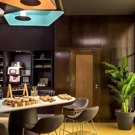 Novotel Barcelona Cornella-3
