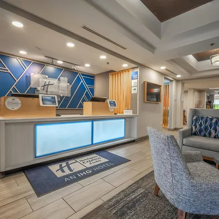 Holiday Inn Express Hotel & Suites Lake Zurich-Barrington By Ihg-3