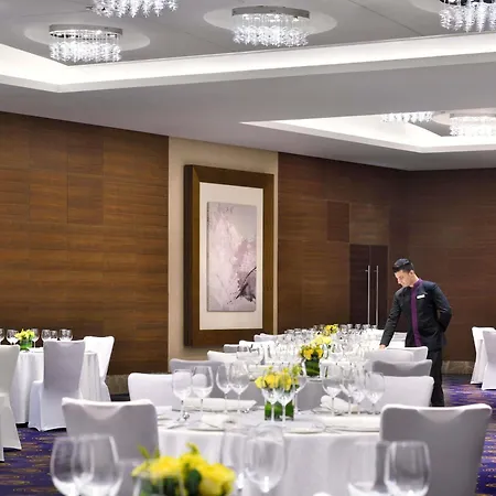 Mövenpick Hotel Jumeirah Beach-2