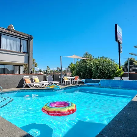 The Beachcomber Hotel-3