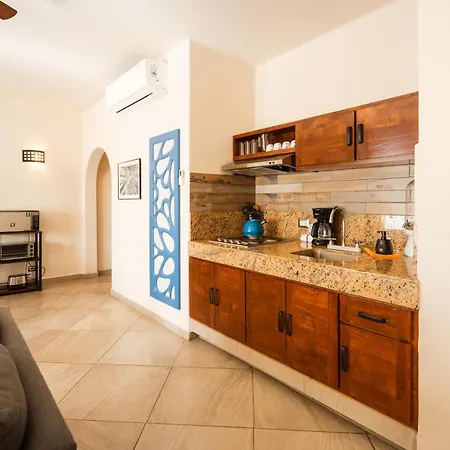Hotel & Suites El Moro-3