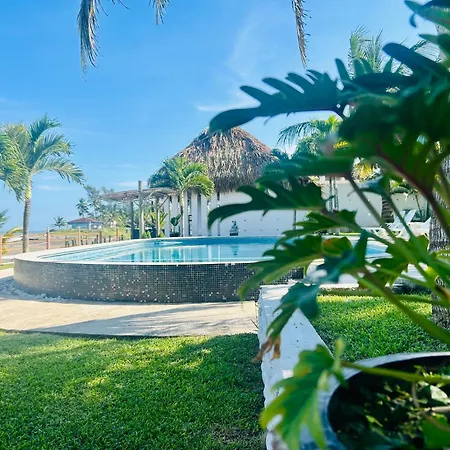 Hotel Lunazul In Costa Esmeralda-2