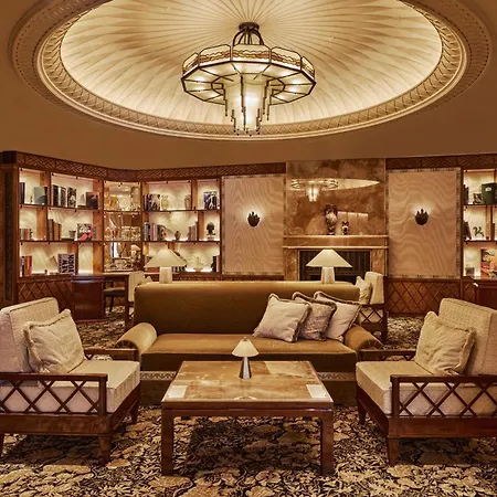Hôtel Barrière Fouquet's Paris-3
