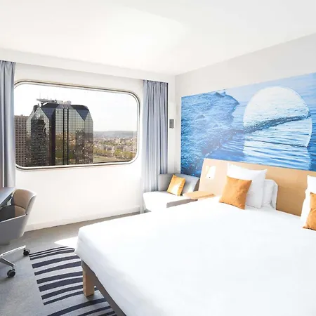 Novotel Paris Centre Tour Eiffel-3