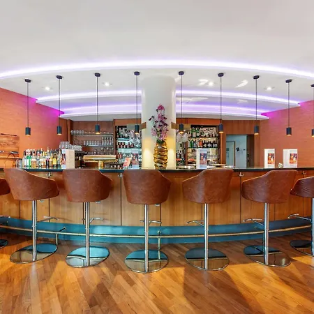 Novotel Freiburg Am Konzerthaus-3