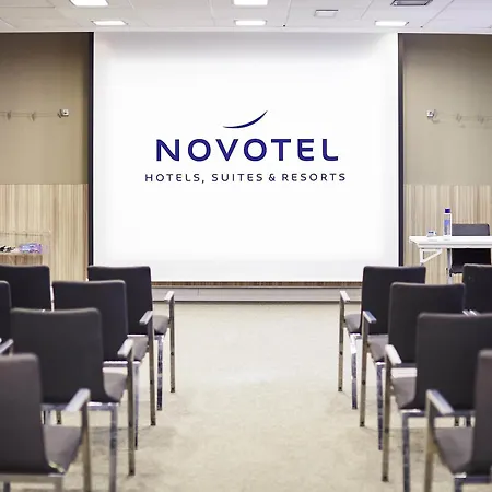 Novotel Liverpool Centre-3