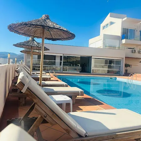 Saradari Beach Hotel - Adults Only-2