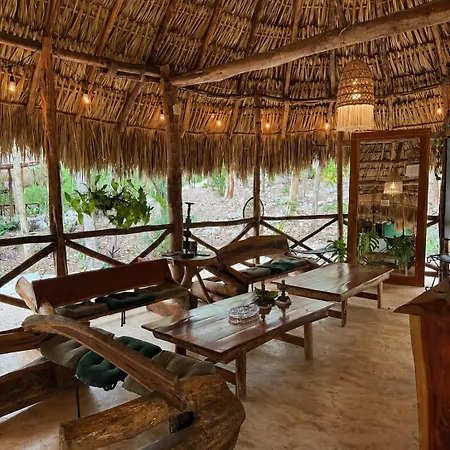 Hotel Boutique Cenote Secreto Maya-2
