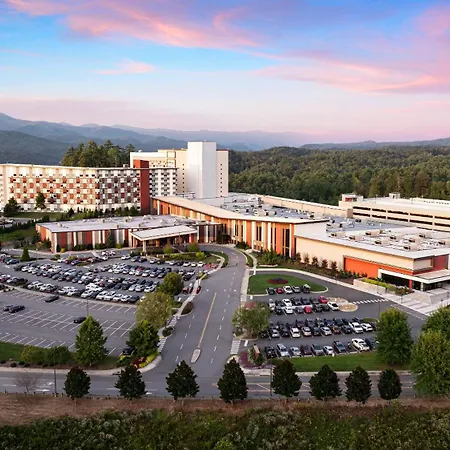 Harrah'S Cherokee Valley River Hotel & Casino - A Caesars Rewards Destination-2