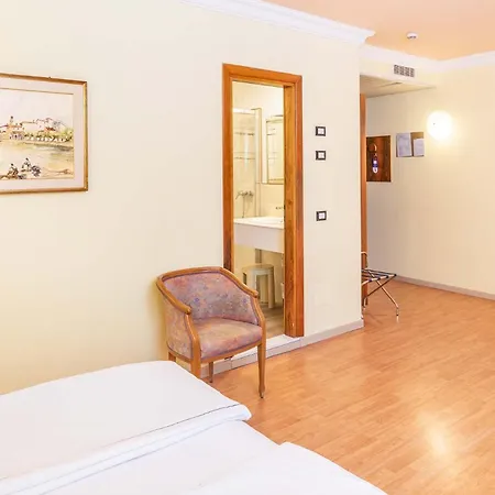 Park Hotel Jolanda-3