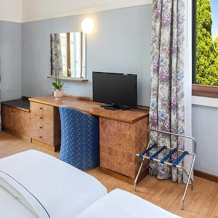 Park Hotel Jolanda-2