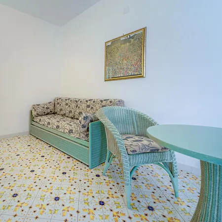 Hotel La Castellana-2