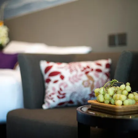 V Hotel Lavender-2