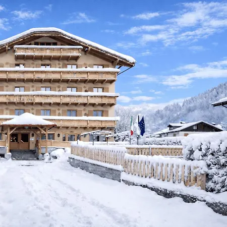 Beverly Alps Hotel & Spa-2