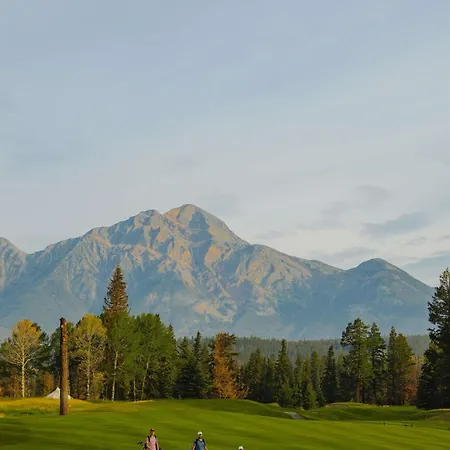 Fairmont Jasper Park Lodge-2