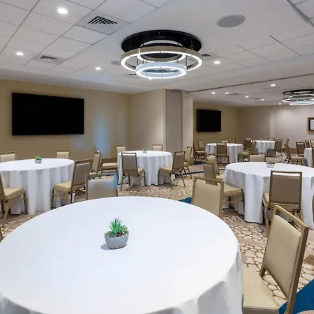 Wyndham Grand Clearwater Beach-3