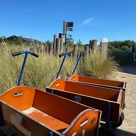 Zonneweelde, Vakantie aan Zee-2