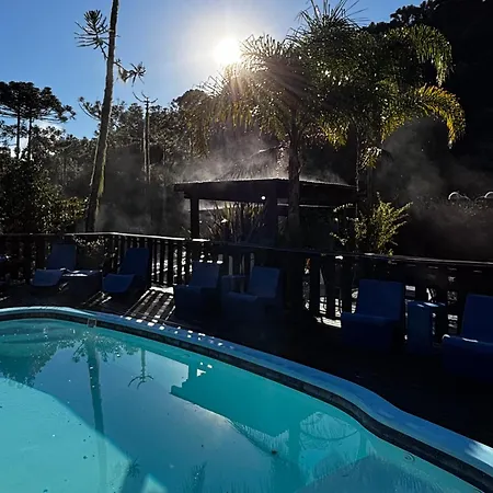 Pousada Jardim Do Buda Com Cafe E Piscina-2