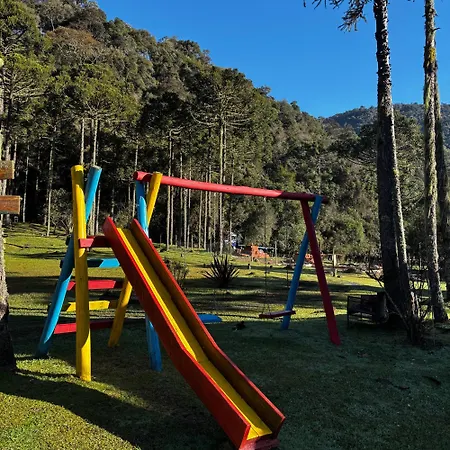 Pousada Jardim Do Buda Com Cafe E Piscina-3