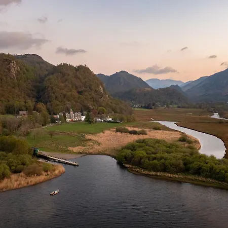 Lodore Falls Hotel & Spa-3