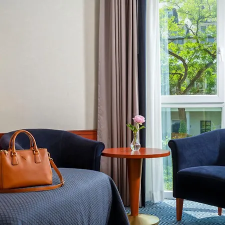 Maritim Hotel Wuerzburg-3