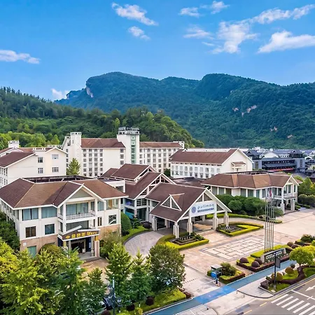 Pullman Zhangjiajie Hotel-3