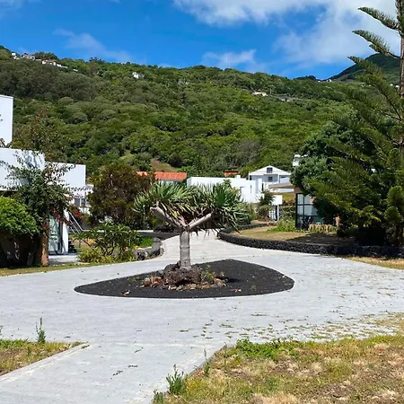 Cantinho Das Buganvilias At****-3