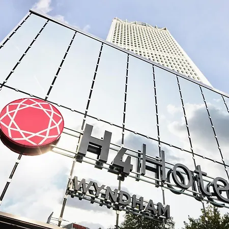 H4 Wyndham Paris Pleyel-3
