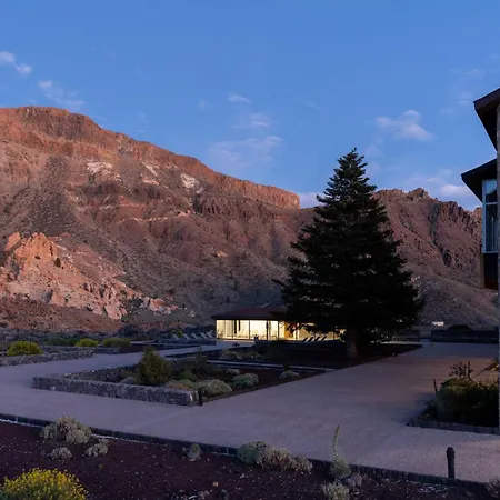 Parador De Las Canadas Del Teide-3