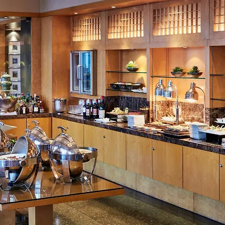 Intercontinental Shanghai Pudong By Ihg-2
