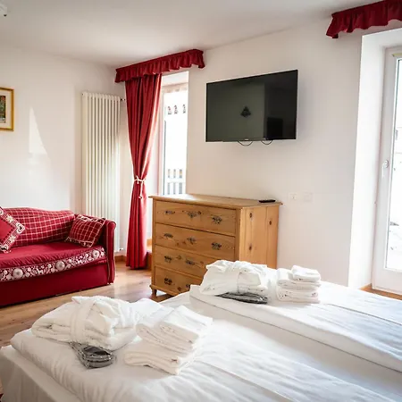Alpen Family Hotel Someda-3