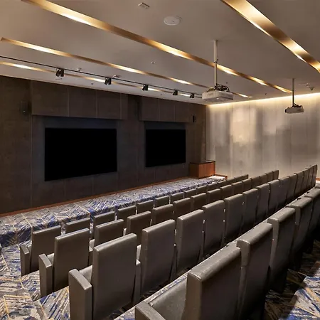The Den Bengaluru, Lxr Hotels & Resorts-3